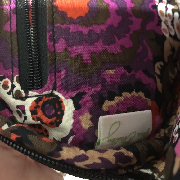 Vera Bradley Crossbody Purse Black Zigzag Pattern - Picture 10 of 13